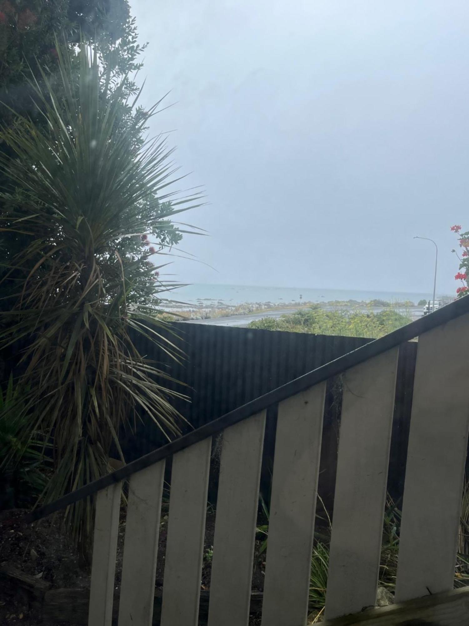 Kaikoura Seaside Lodge Exteriör bild